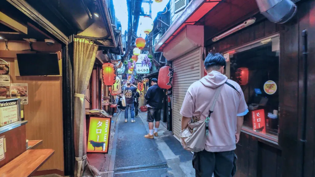 An evening view of the Omoide Yokocho. 