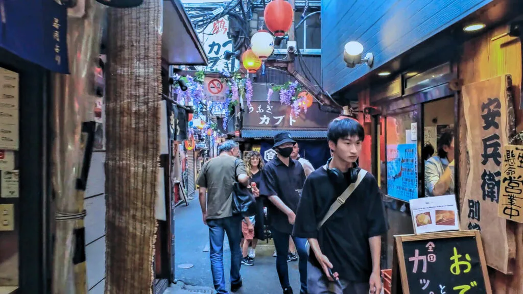 An evening view of the Omoide Yokocho. 